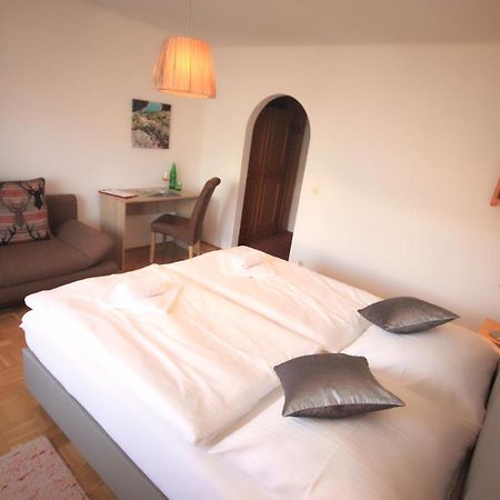Hotel Pension Eichenhof Ried im Zillertal Dış mekan fotoğraf