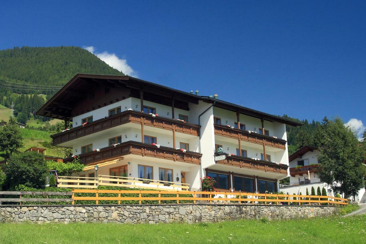 Hotel Pension Eichenhof Ried im Zillertal Dış mekan fotoğraf