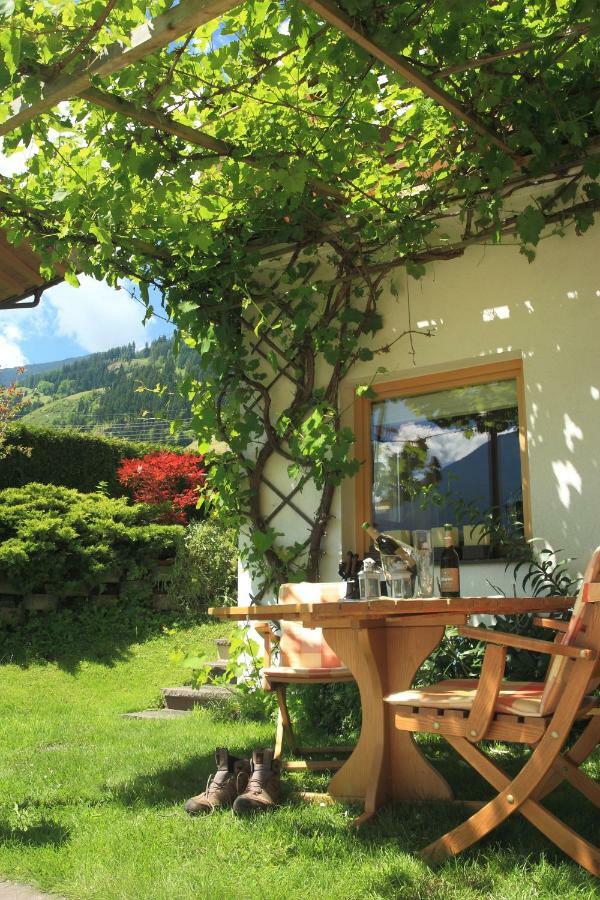 Hotel Pension Eichenhof Ried im Zillertal Dış mekan fotoğraf
